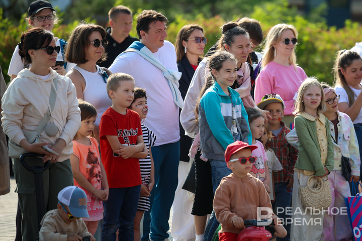 ЛДПР предлагает выдавать детям ежегодные сертификаты на 20 тысяч рублей