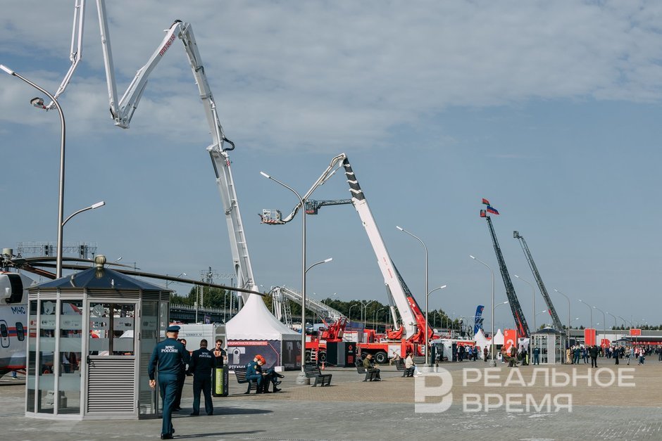 "Ростех" показал арктический вертолет Ми-38ПС на форуме в Казани