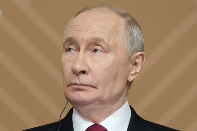 Путин поручил принять меры, чтобы минимизировать последствия атак ВСУ на инфраструктуру