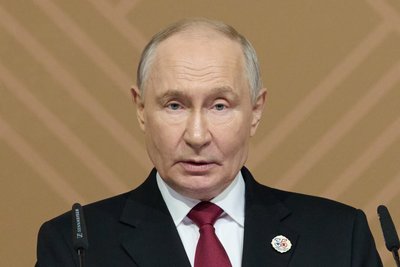 Путин впервые с февраля провел очное совещание Совбеза