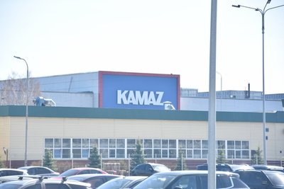 КАМАЗ отменил четырехдневный график работы до августа