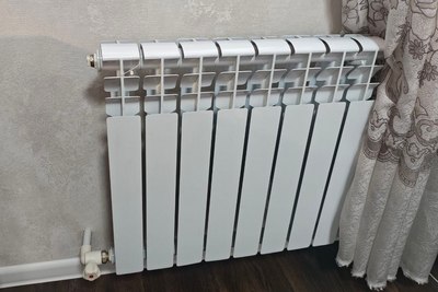 В 65 регионах России нашли нарушения в тарифах на отопление и водоснабжение