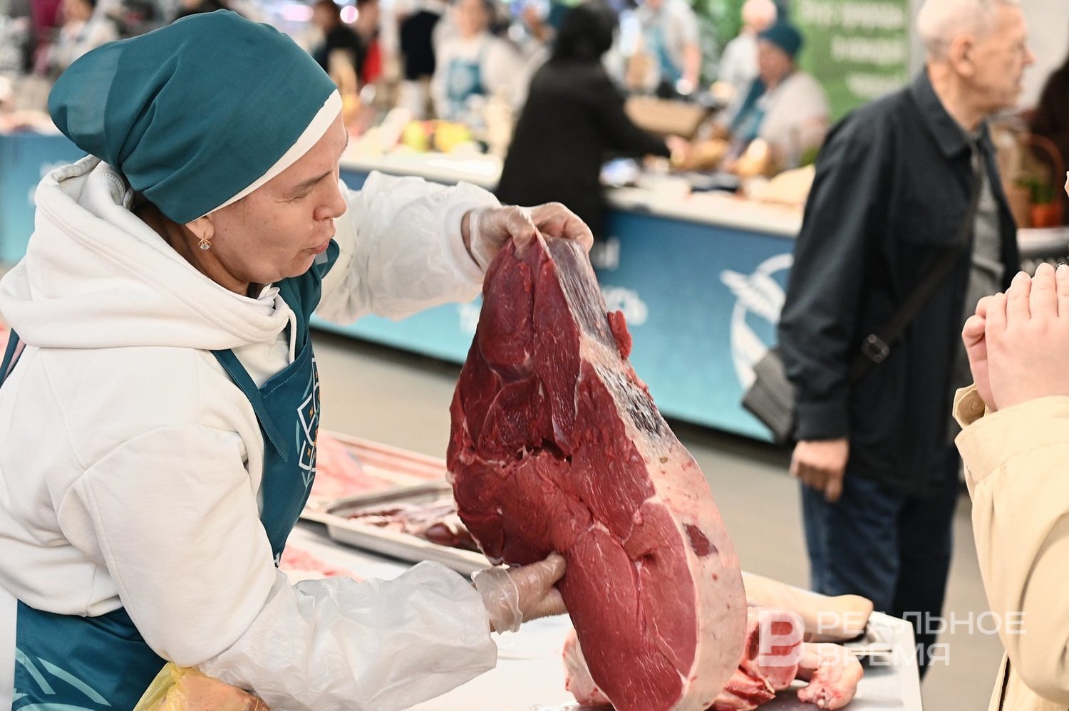 ФАС проверит цены на мясо птицы и говядину
