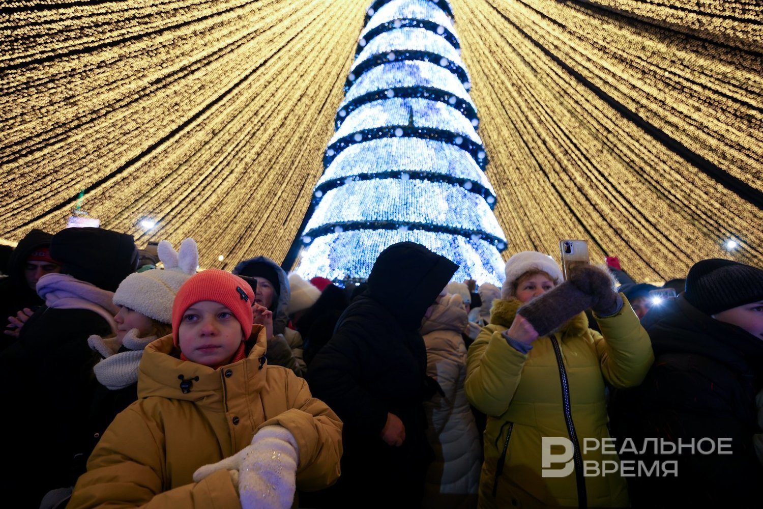 Главная елка Казани завершит работу 15 января