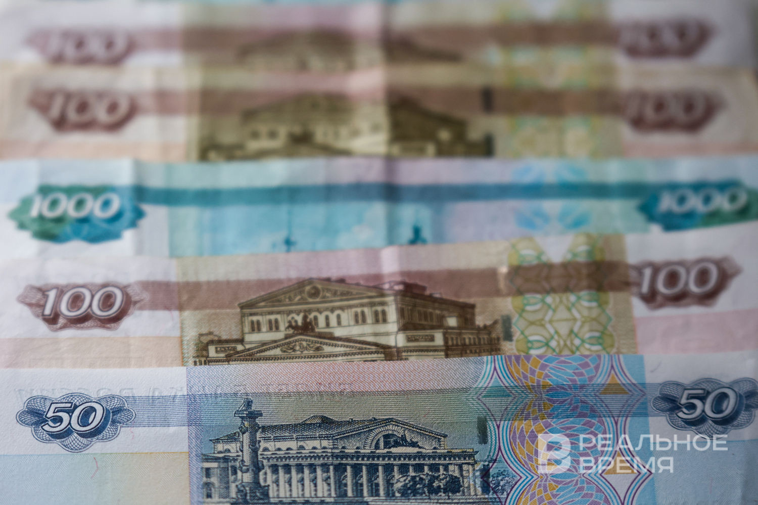 Росстат: реальные зарплаты россиян выросли на 4,2% в мае 2025 года