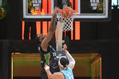 Возвращение Рейнольдса и дуэль Бингэма с Бако: УНИКС снова не смог одолеть «Зенит»