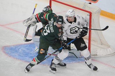 «Ак Барс» проведет второй матч серии плей-офф с «Трактором» в Казани