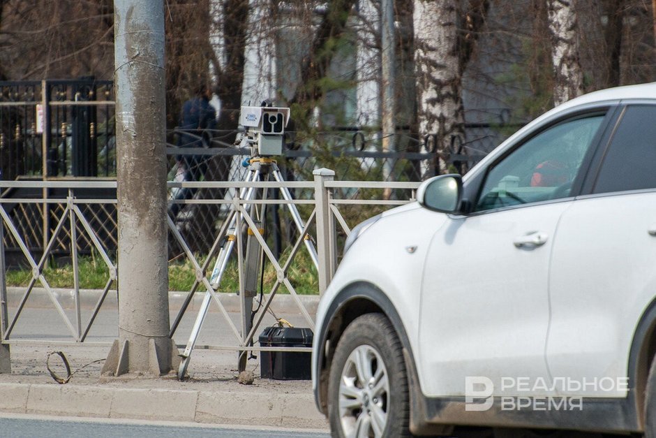 В Татарстане камеры стали фиксировать использование телефонов за рулем