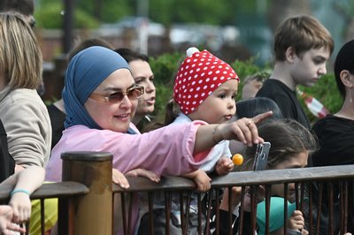 Многодетные семьи тратят на отпуск в 2,5 раза больше бездетных пар