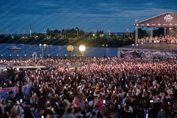 Татарстанцев попросили не брать объемные сумки на массовые события