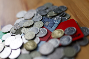 Со следующего года МРОТ в России вырастет до 27 тыс. рублей