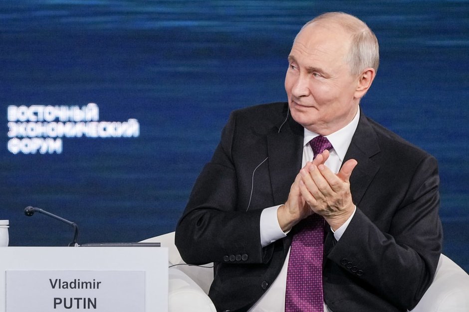 Президент объяснил необходимость сохранения высокой ставки Банка России