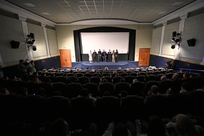 Число кинотеатров в городах-миллионниках РФ сократилось до 380 за год