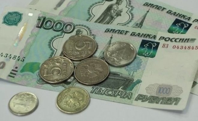 Россиянам выплатят зарплаты и пенсии перед Новым годом