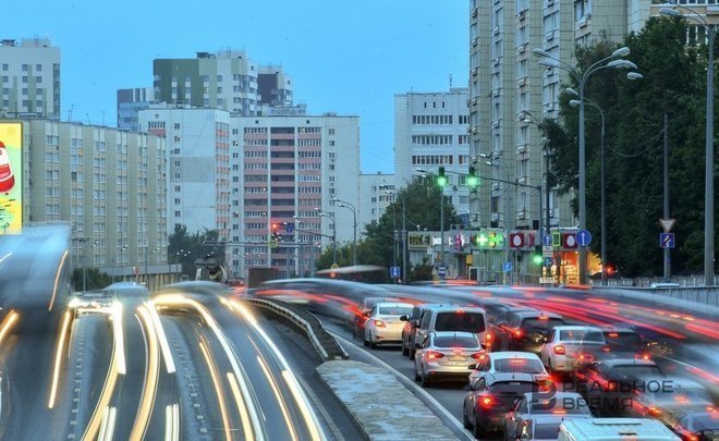 Минниханов призвал подумать о возвращении контроля средней скорости на дорогах