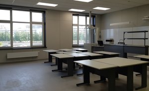 В Казани отремонтируют и дооснастят кабинеты в 45 школах, где учатся дети с ОВЗ