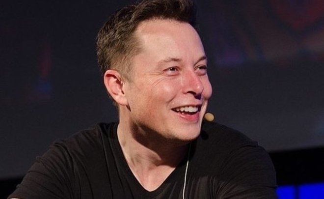 Илон Маск закупил для Калифорнии 1,2 тысячи аппаратов ИВЛ