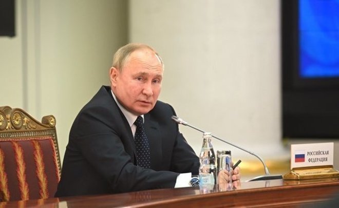 Путин поздравил военнослужащих и ветеранов Сил спецопераций с профессиональным праздником