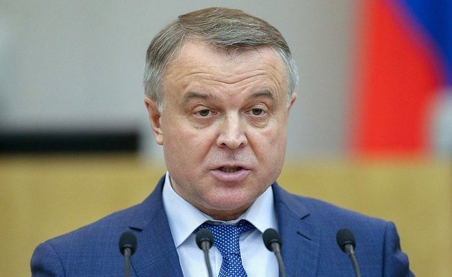 «Заокеанские кураторы и их отправят на убой»: депутат Госдумы о поставках западного вооружения на Украину