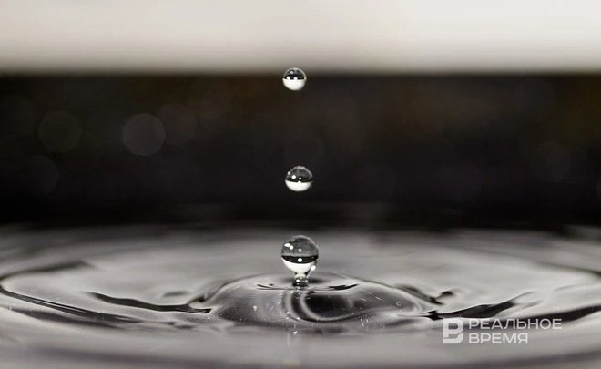 В нескольких домах Кировского района Казани продолжают работы по переврезке водопровода