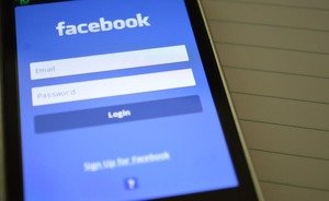 Facebook объявил о запуске мессенджера для детей