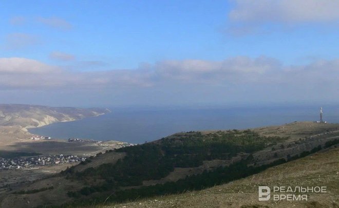 ВСУ запустили крылатые ракеты по заводу в Керчи — поврежден корабль