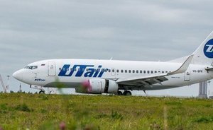 Самолет UTair экстренно сел во Внуково из-за проблем с шасси