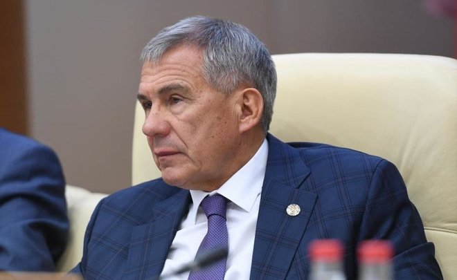 Минниханов провел встречу с руководящим составом исполнительной власти Татарстана