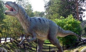 Скелет уникального динозавра продали на аукционе за более чем 2 миллиона евро
