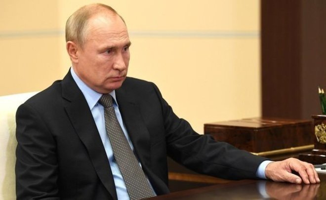 Путин прокомментировал требования студентов снизить плату за обучение в онлайн-режиме