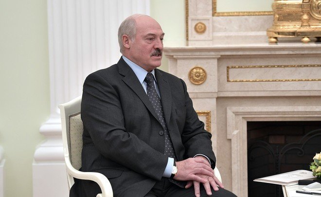 Лукашенко рассказал о разозлившем его разговоре с Медведевым об Абхазии