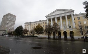 В Госдуме предложили отменить платное образование в российских вузах