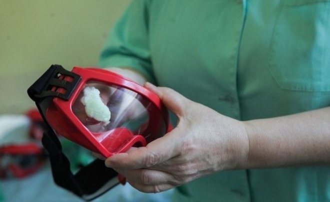 В Минздраве подготовят предложения по изменению структуры оплаты труда медиков