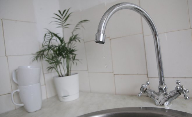 В Казани устраняют причины аварии на водопроводе в Московском районе