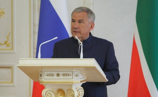 Раис Татарстана поздравил жителей республики с 1 Мая