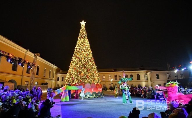 Итоги дня: задержание Рината Ханбикова, новогодние планы Казани, 16 претендентов в кандидаты в президенты