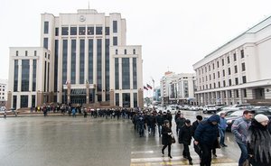 КС РФ признал незаконным ограничение на проведение митингов рядом с органами власти