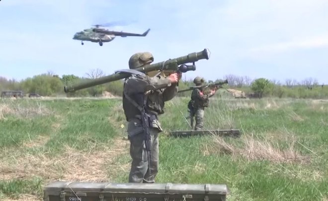 Минобороны России сообщило об уничтожении четырех складов ракетно-артиллерийского вооружения ВСУ