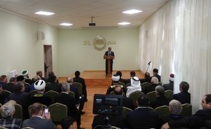 Минниханов поздравил с юбилеем Российский исламский институт