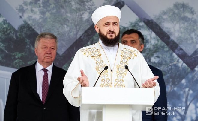 Владимир Путин объявил благодарность муфтию Татарстана и наградил Шамиля Гафарова