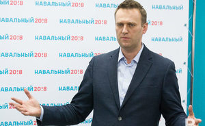 Оппозиционер Навальный вышел на свободу после 15 суток ареста
