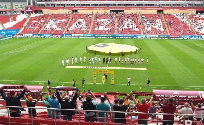 Глава РПЛ Прядкин допустил возможность закрытия трибун на матчах лиги