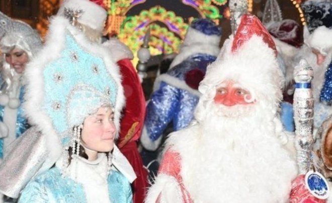 Дед Мороз В Новогоднюю Ночь
