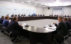 Татарстан и Свердловская область подписали соглашение о сотрудничестве в области машиностроения и нефтехимии