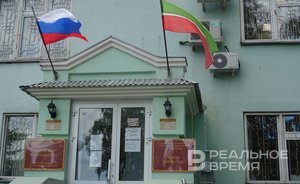 В Казани СК просит арестовать отца, бросившего годовалую дочь из окна