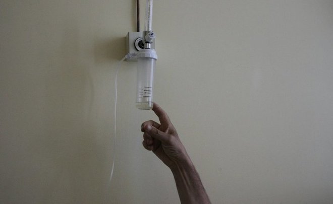 В стационарах Казани разворачивают дополнительные койки