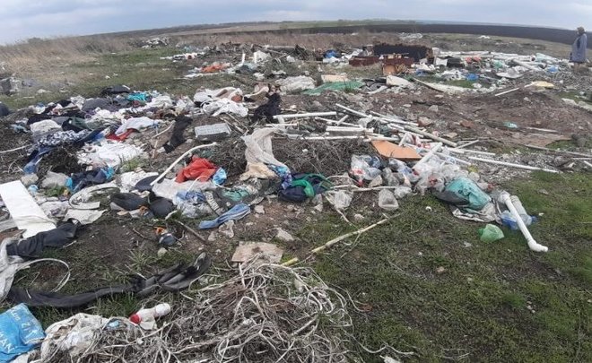 Экологи обнаружили в Татарстане свалку площадью около 2 га