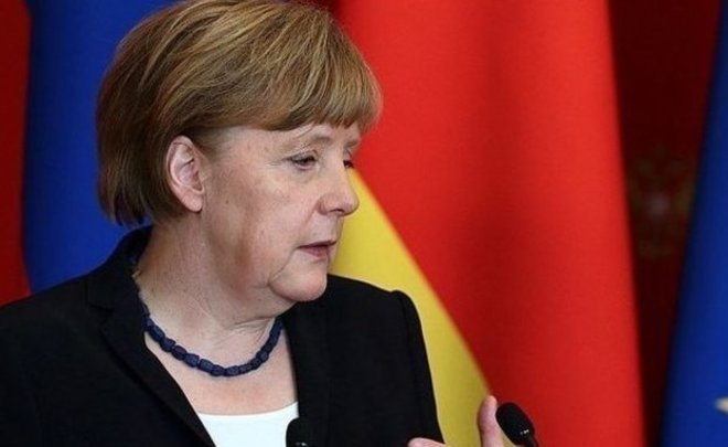 Меркель объяснила, почему она не стала посредником между Россией и Украиной