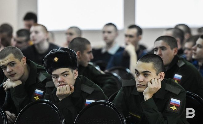 ЛДПР о двухлетней срочной службе: «Вместо «пожарных» мер, нужно продолжать создавать профессиональную армию»