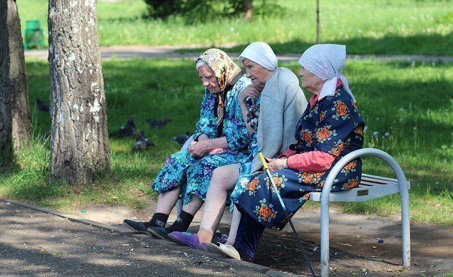Правительство предложило повысить пенсионный возраст до 65 лет для мужчин и до 63 лет для женщин